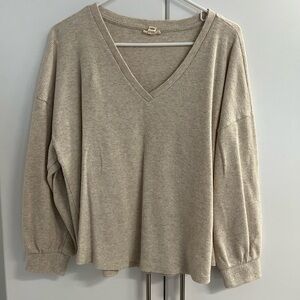 a.n.a Light Beige Knit Top Sz XL